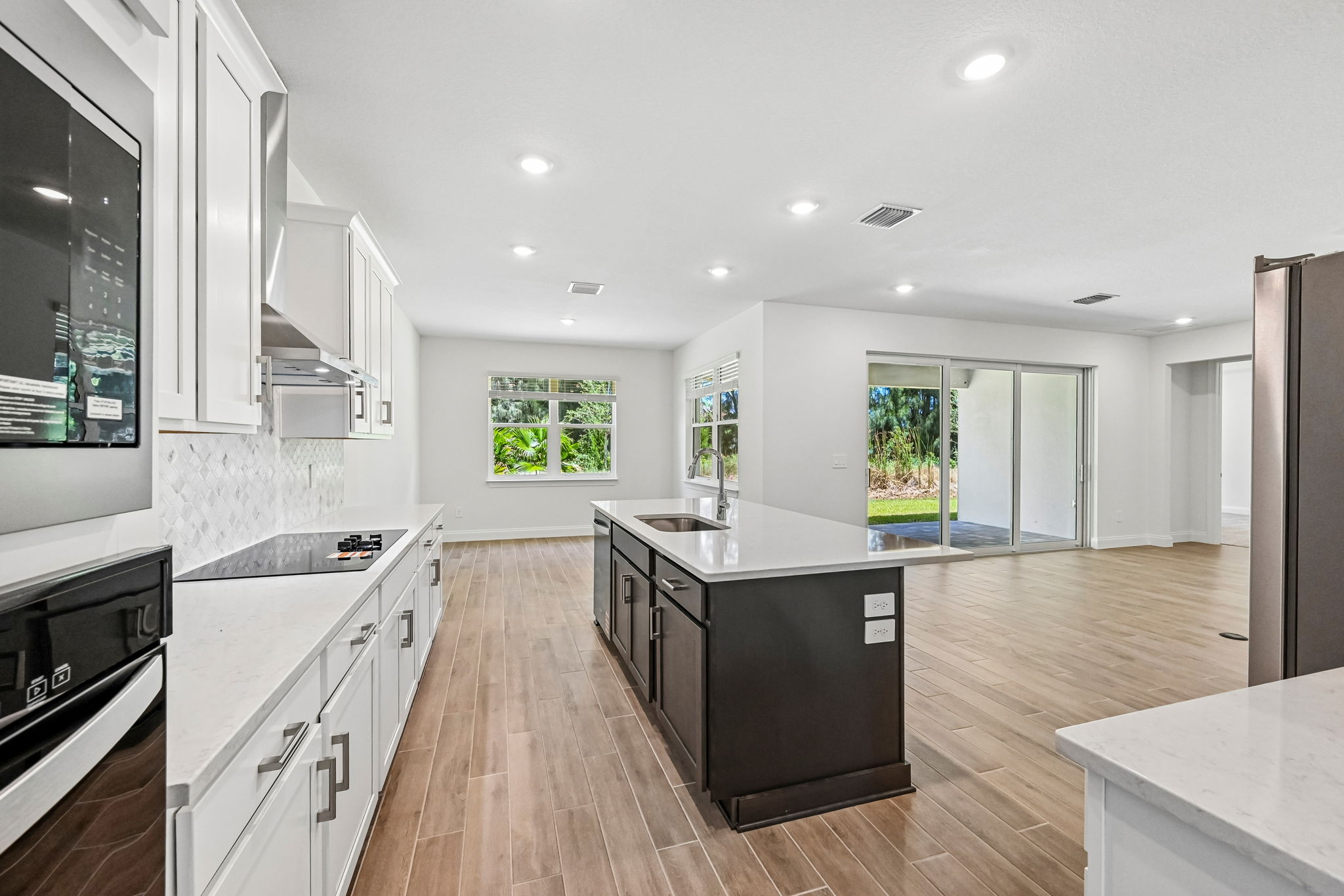 Miami - Hampton Park - 5621 Hampton Park Cir Vero Beach FL 32966 -012