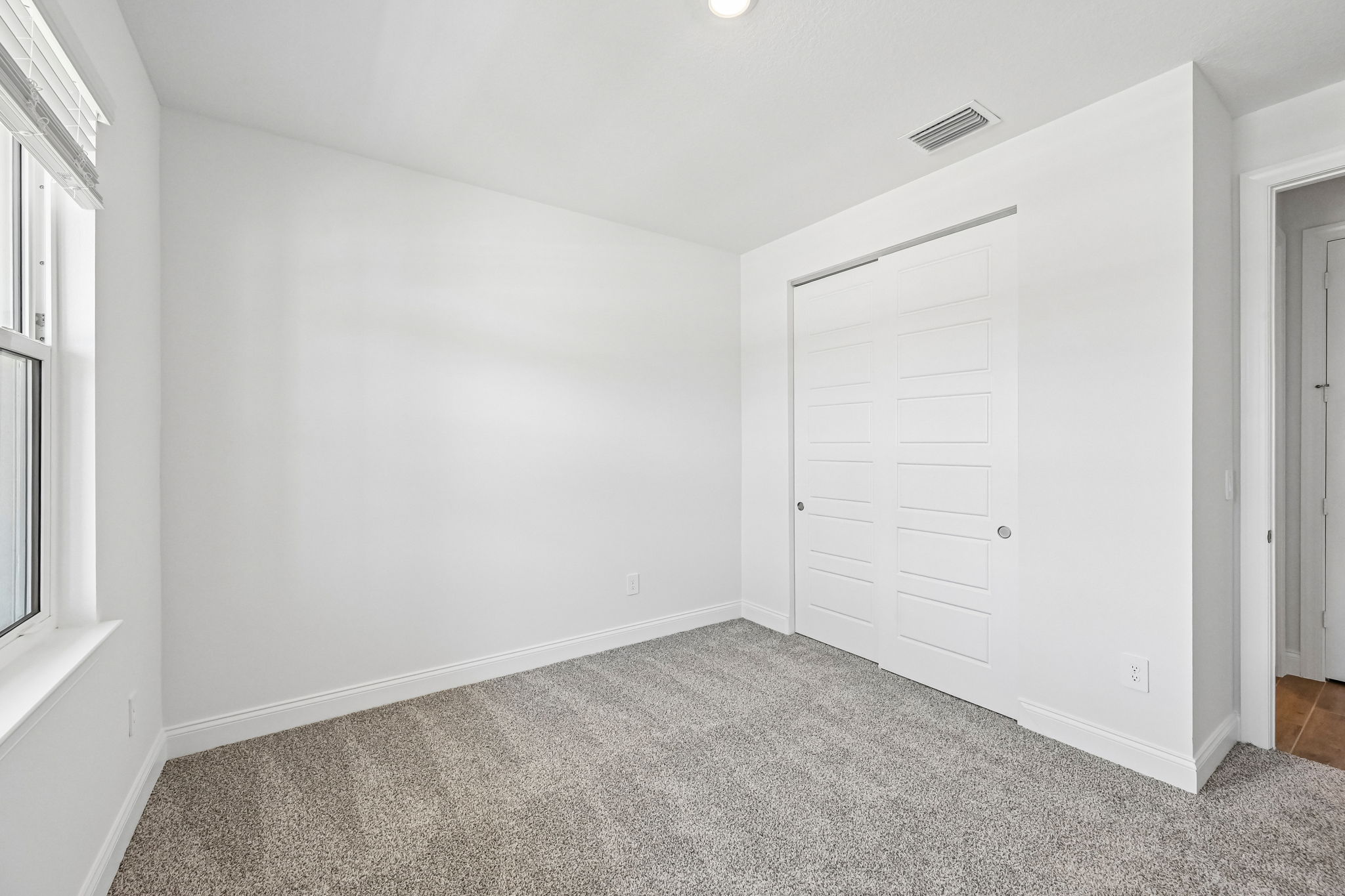 Miami - Hampton Park - 5621 Hampton Park Cir Vero Beach FL 32966 -022