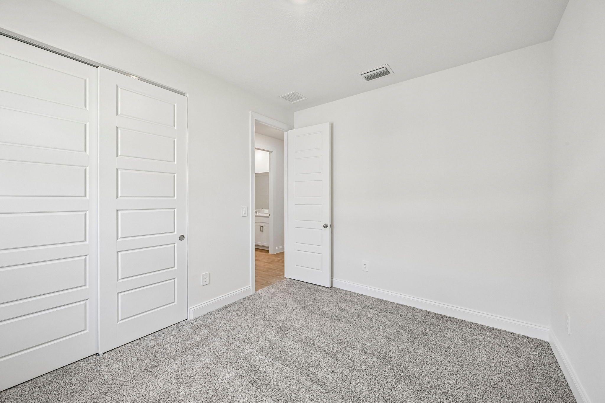 Miami - Hampton Park - 5621 Hampton Park Cir Vero Beach FL 32966 -031