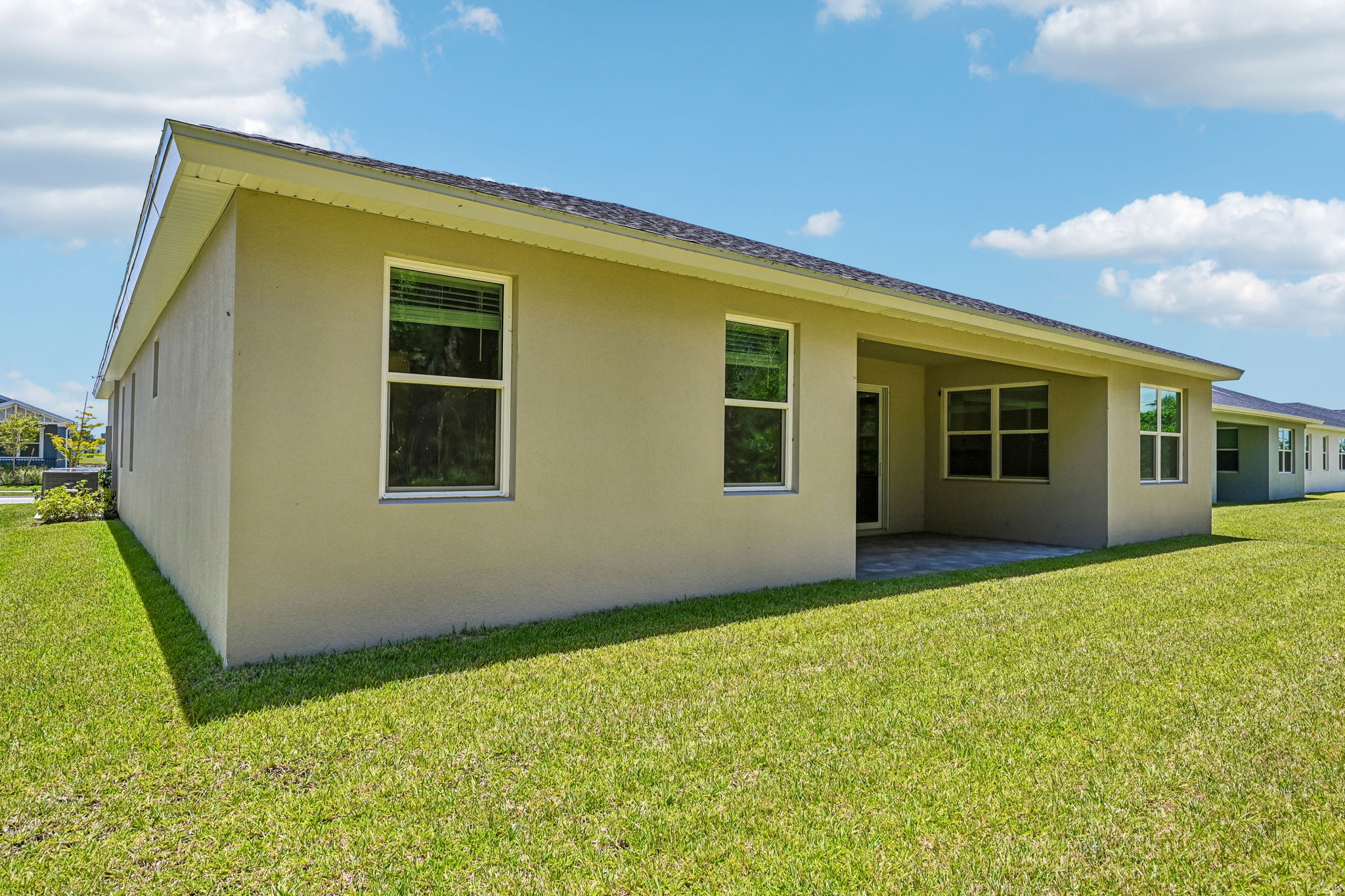 Miami - Hampton Park - 5621 Hampton Park Cir Vero Beach FL 32966 -035