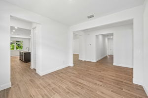Miami - Hampton Park - 5621 Hampton Park Cir Vero Beach FL 32966 -026
