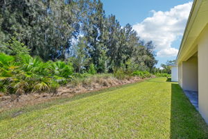 Miami - Hampton Park - 5621 Hampton Park Cir Vero Beach FL 32966 -036