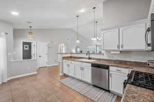 Ralfe Rd-S1507-017.jpg