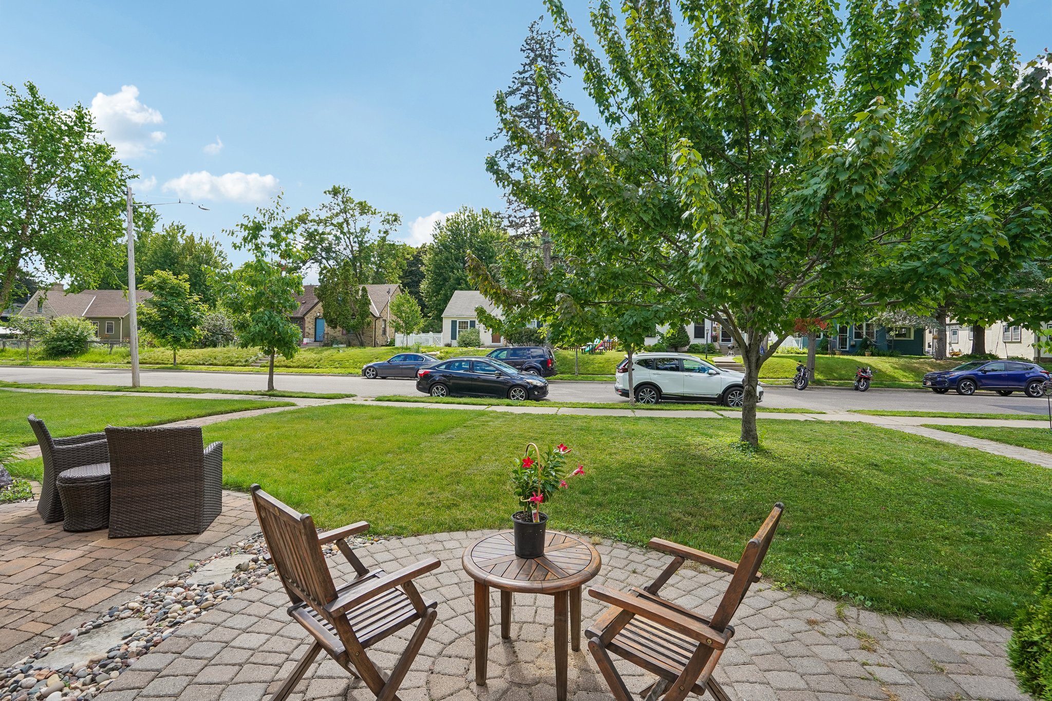 13th Ave-S2306-005.jpg