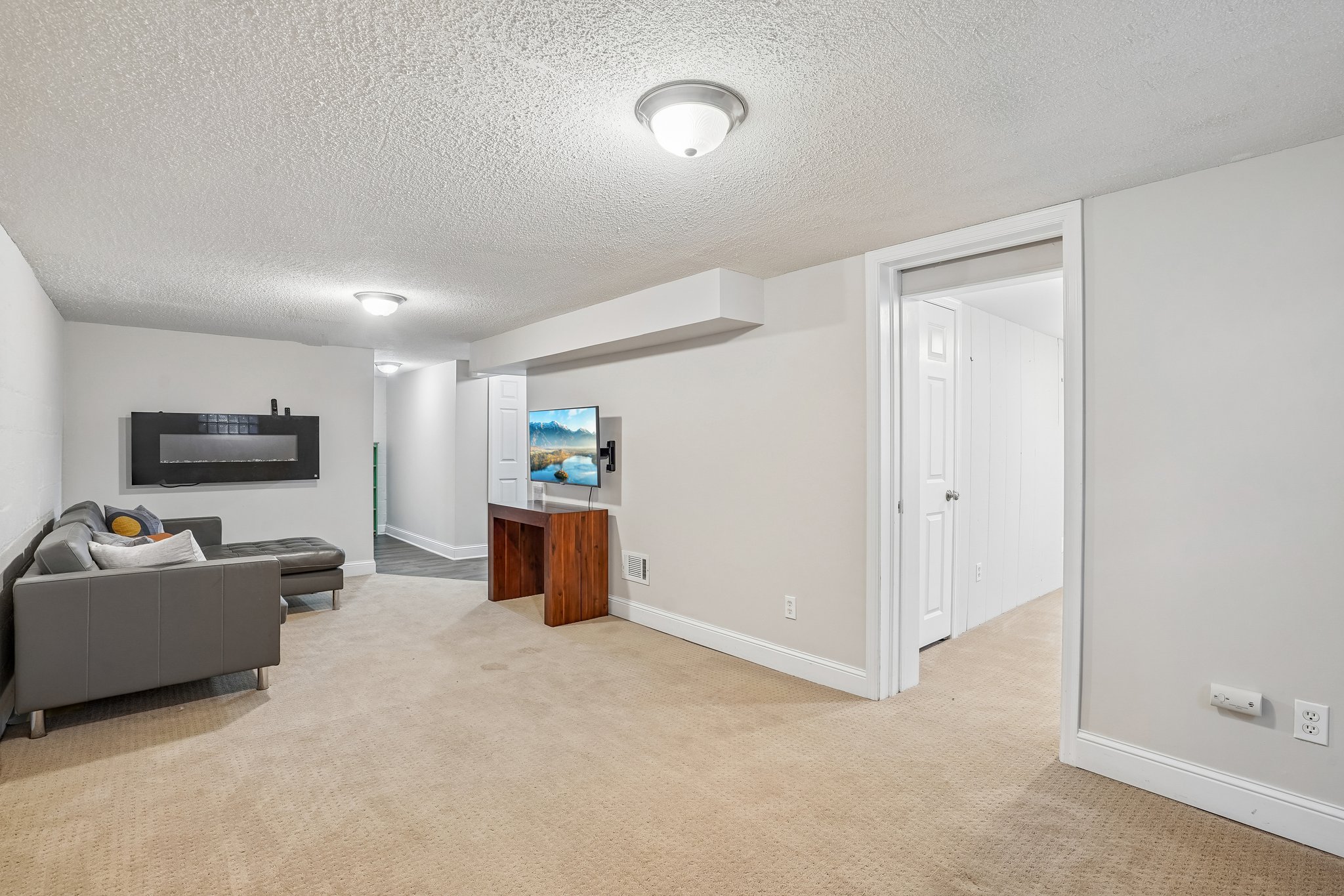 13th Ave-S2306-029.jpg