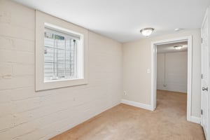 13th Ave-S2306-032.jpg