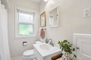 13th Ave-S2306-037.jpg