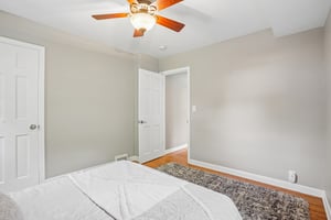 13th Ave-S2306-040.jpg