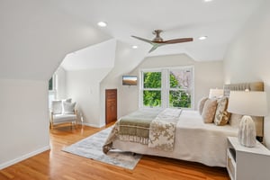 13th Ave-S2306-045.jpg