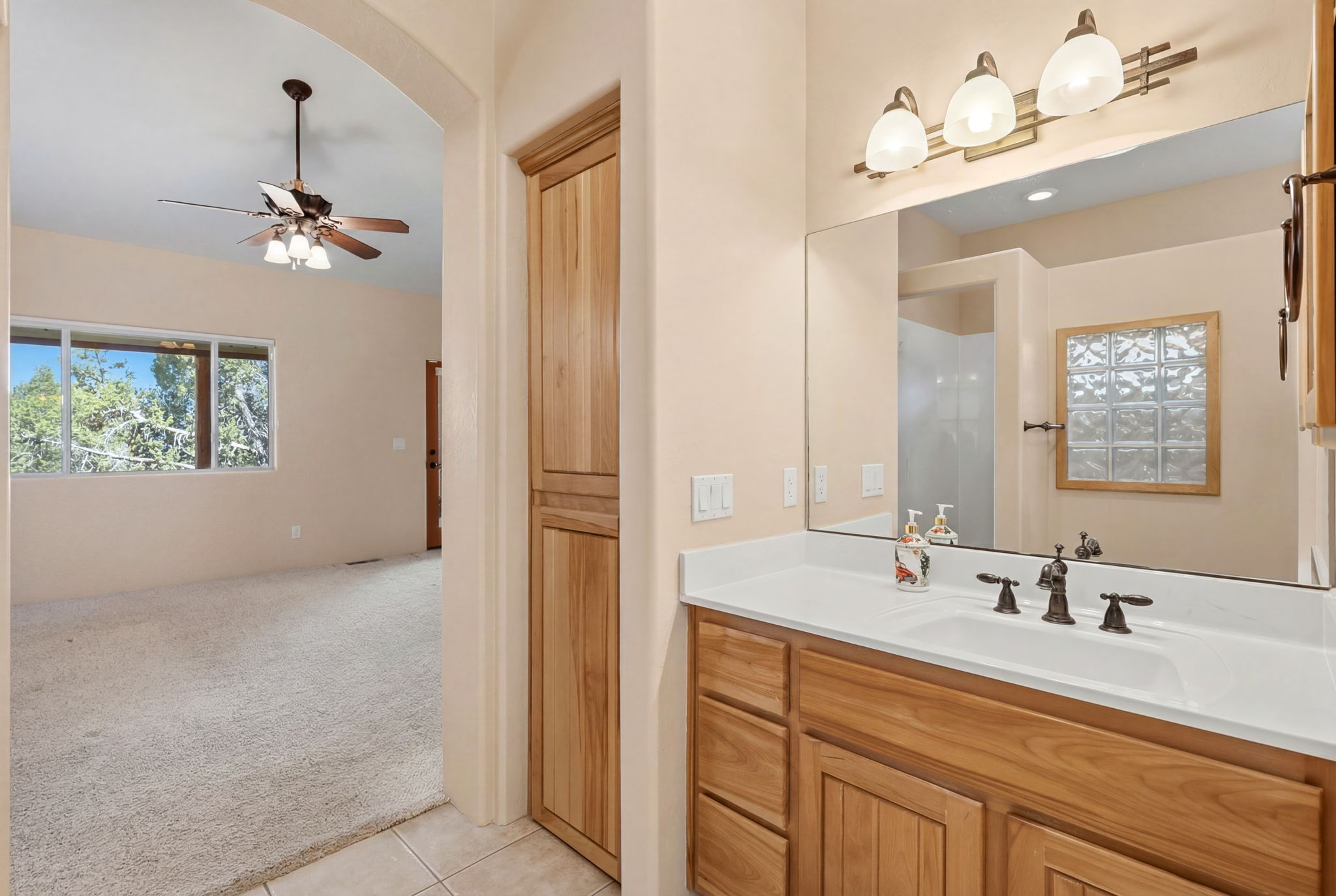 Primary Bathroom (2)