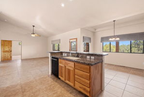 Kitchen (2)