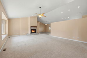 Living Room (3)