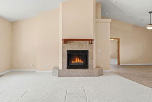 Living Room (5)