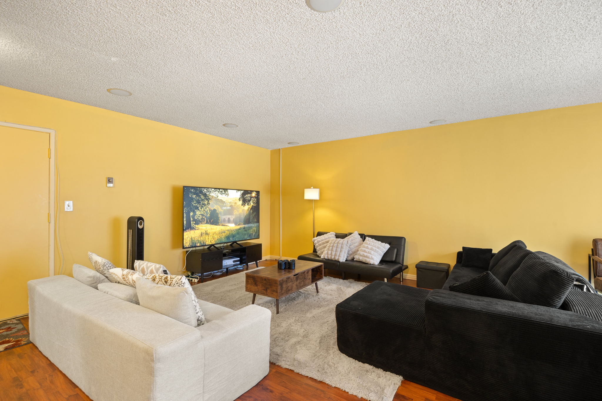 5625 Windsor Way UNIT 211-7