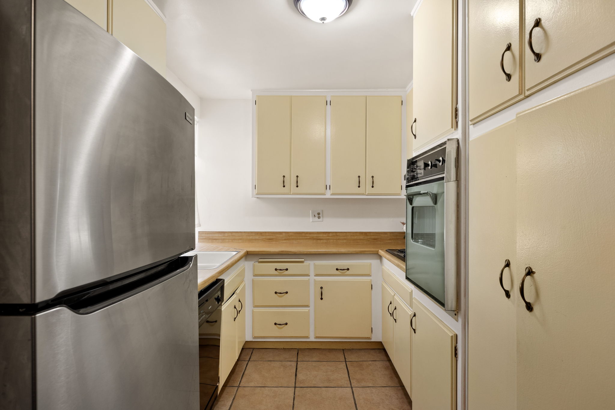 5625 Windsor Way UNIT 211-12