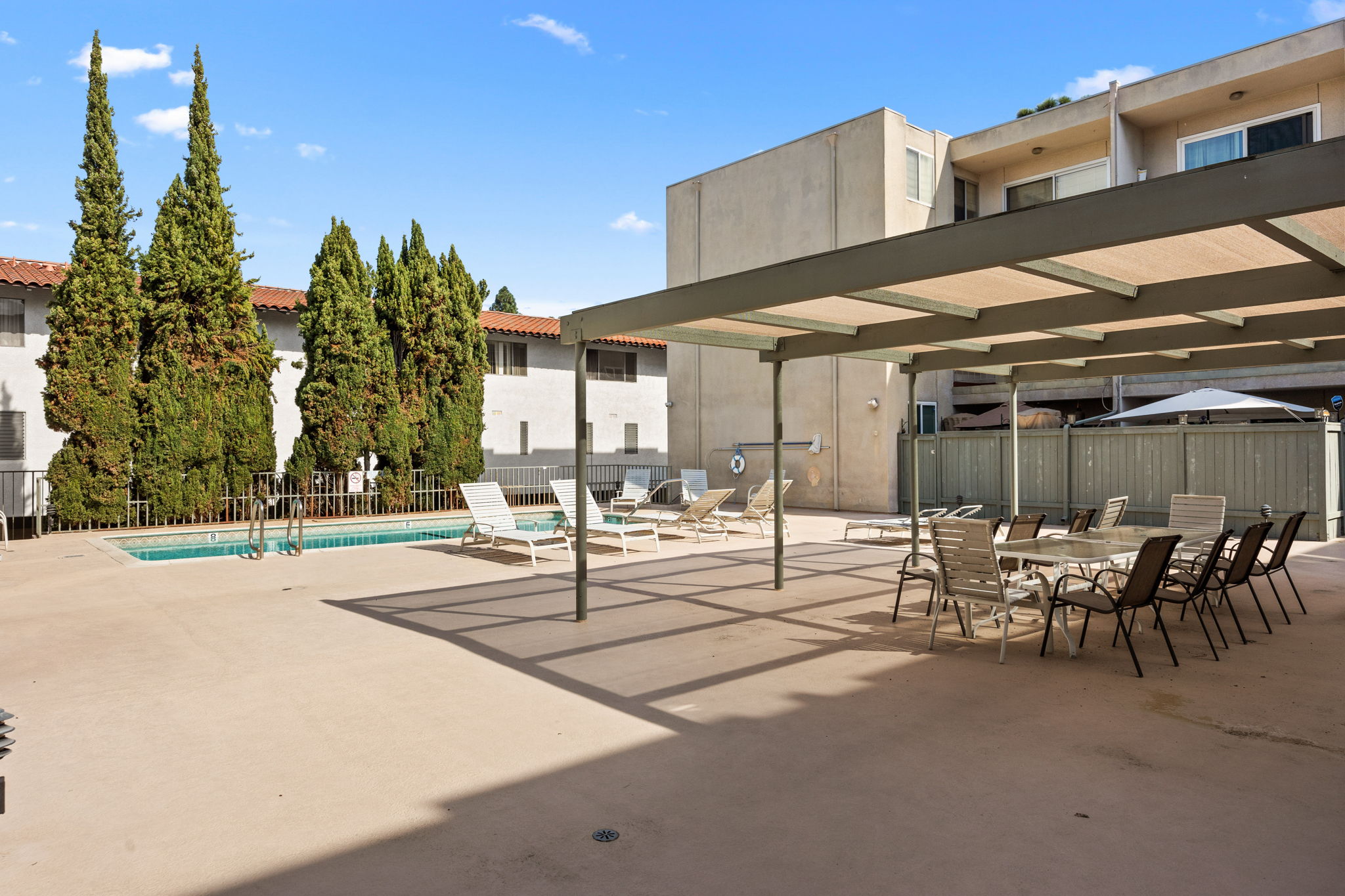 5625 Windsor Way UNIT 211-20