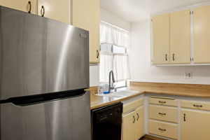 5625 Windsor Way UNIT 211-14