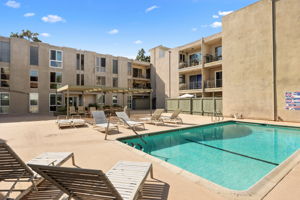 5625 Windsor Way UNIT 211-21