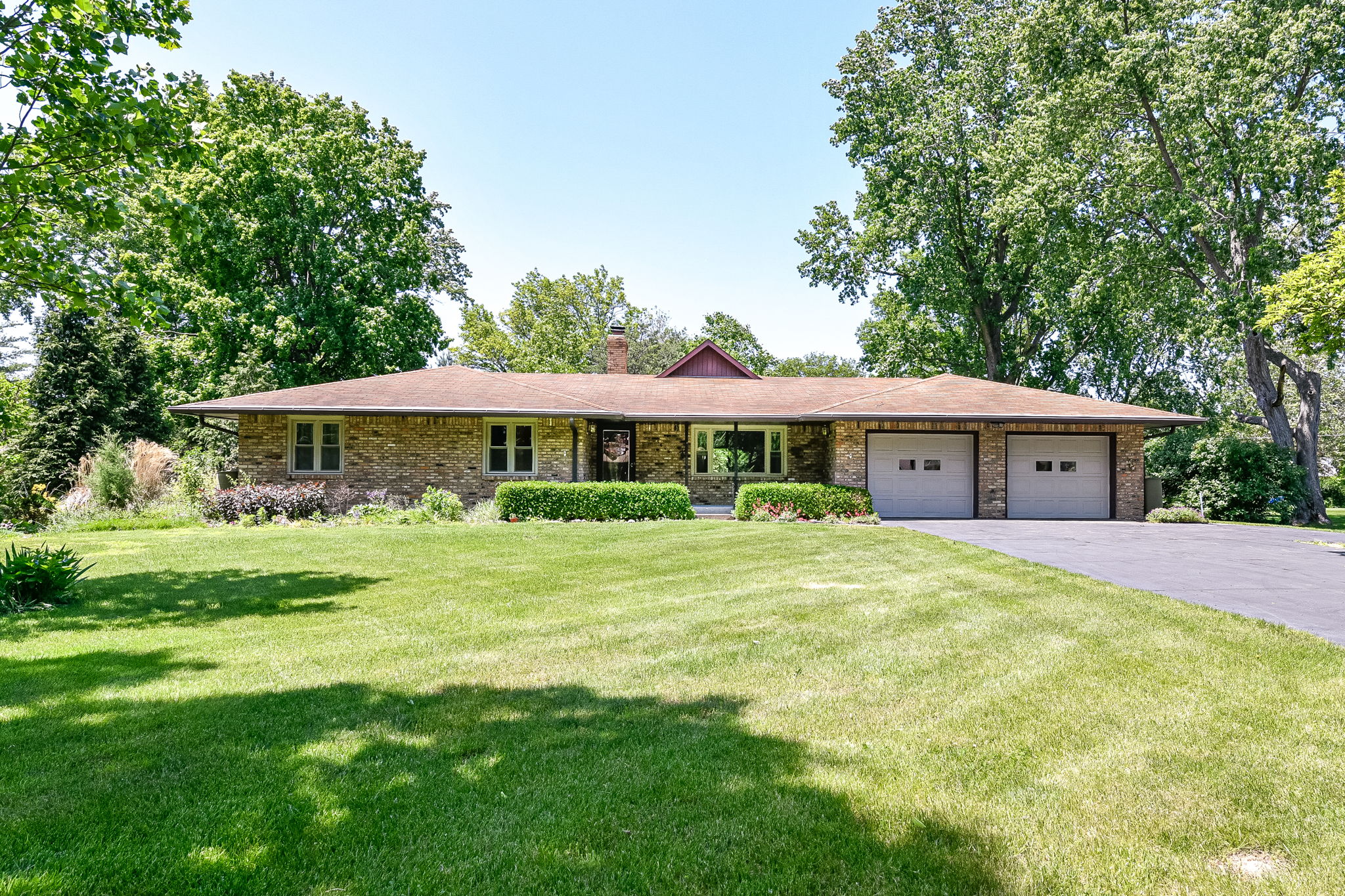 5626 Boy Scout Rd, Indianapolis, IN 46256 Indy Realty Pics