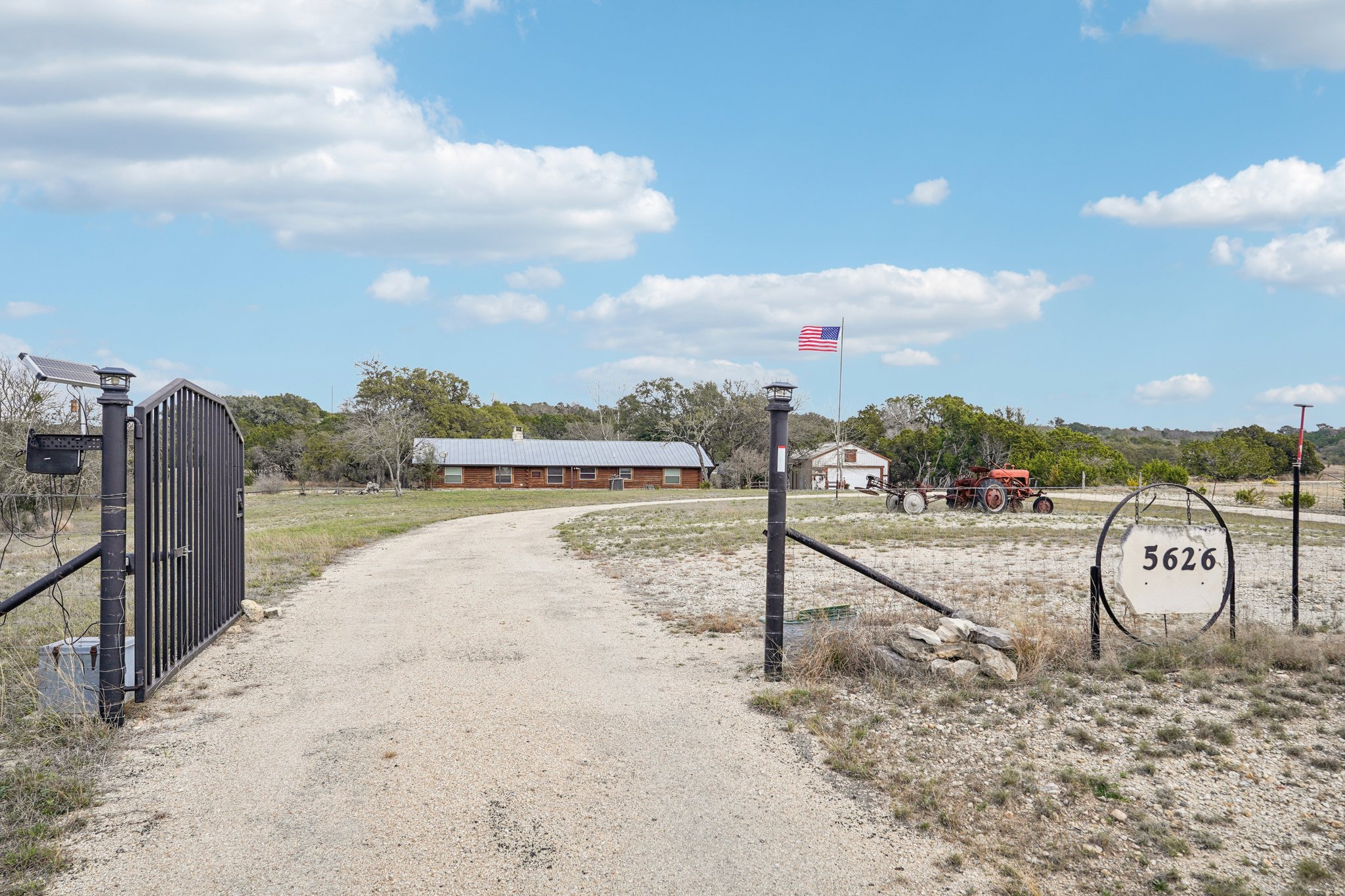 FM3240-S0603-054.jpg