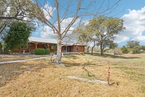 FM3240-S0603-004.jpg
