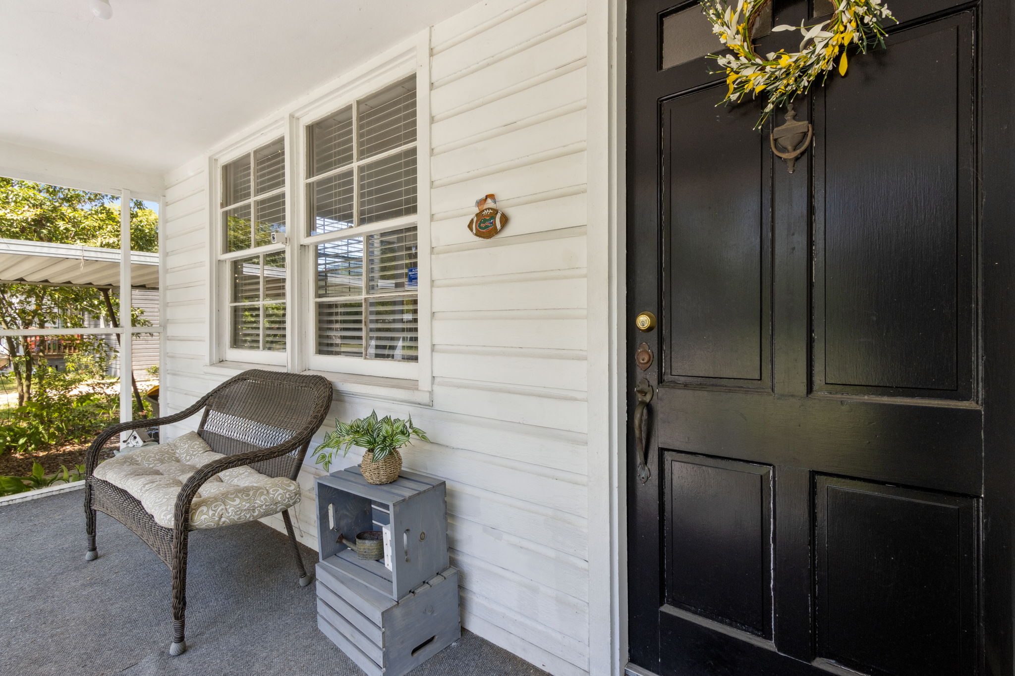 Front Entry Detail