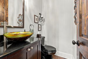  Photo 48