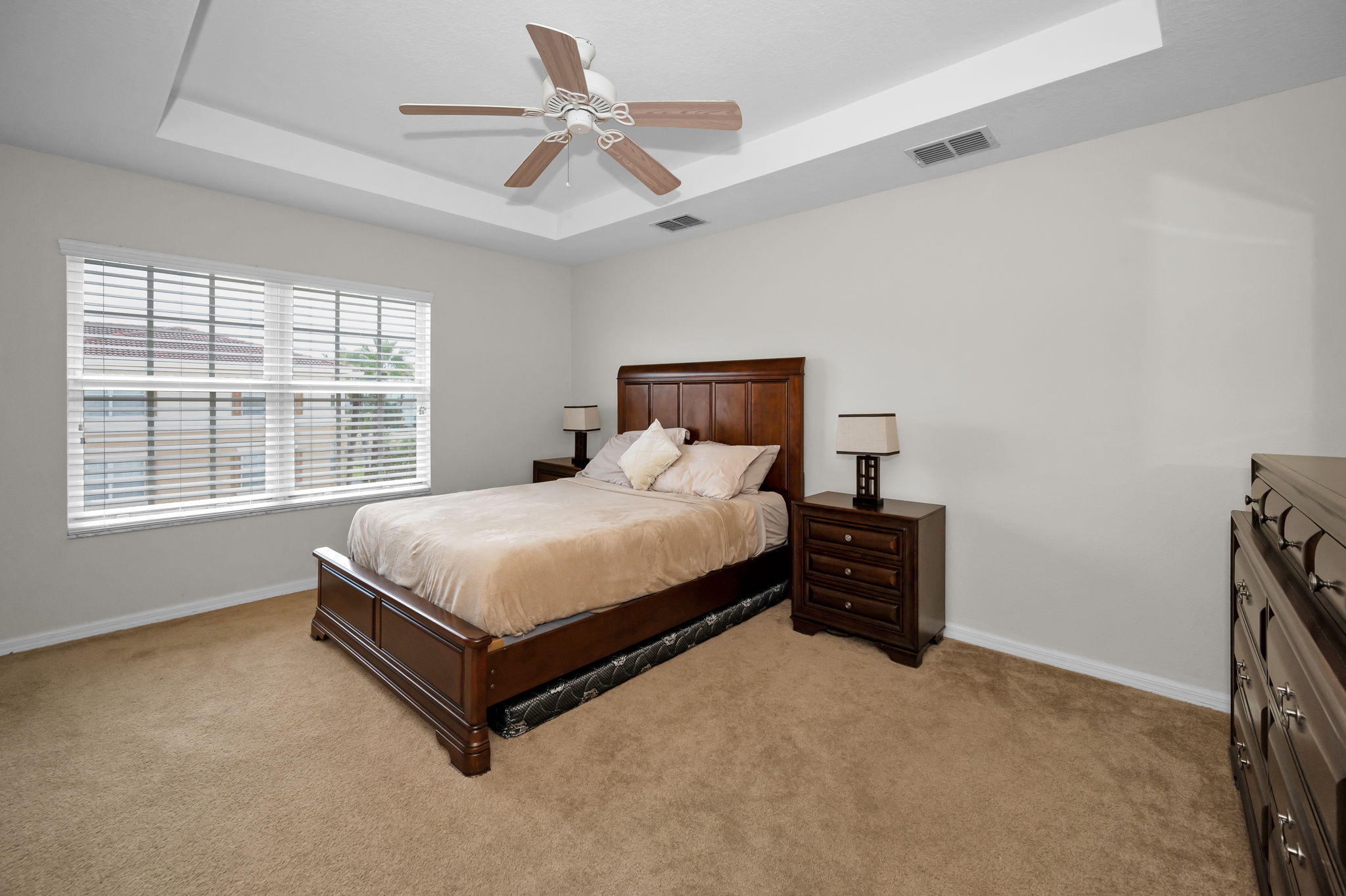 Upper Level Primary Bedroom1a