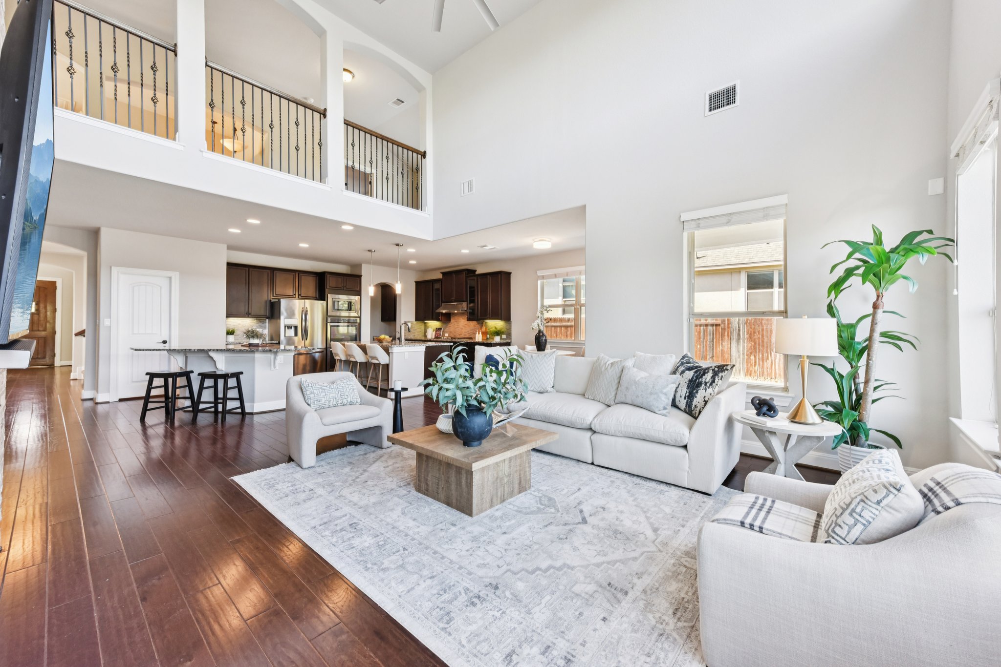 Siragusa Dr-S0301-008.jpg