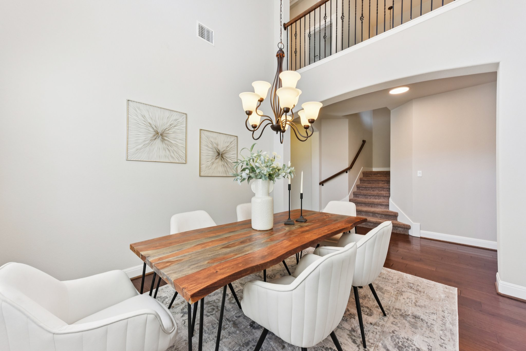 Siragusa Dr-S0301-012.jpg