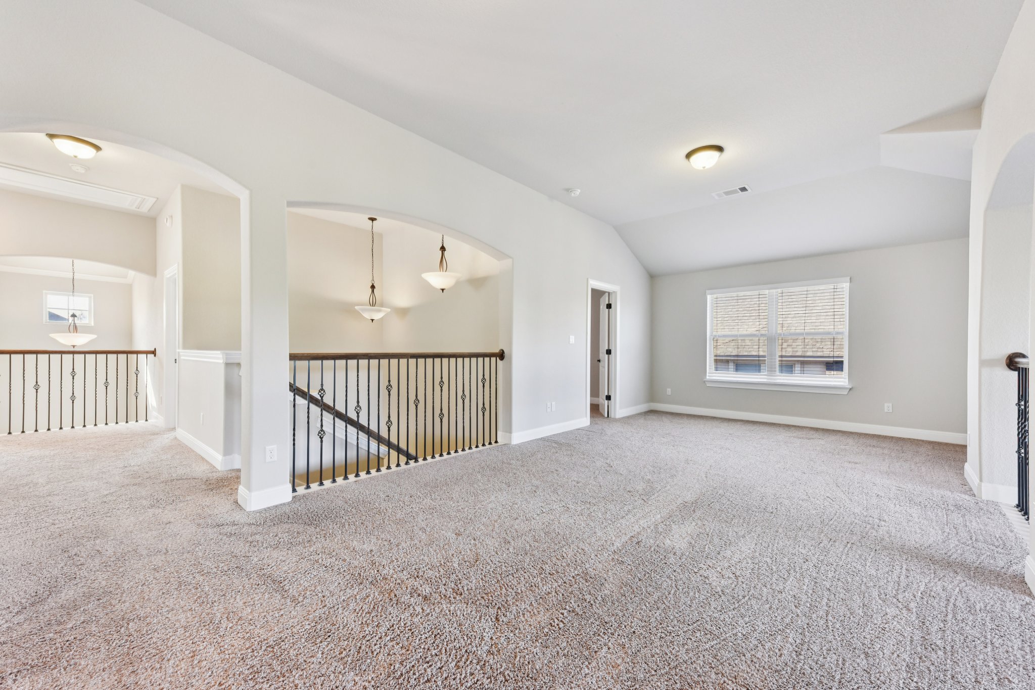 Siragusa Dr-S0301-043.jpg