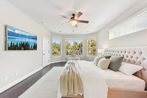 Siragusa Dr-S0301-023.jpg