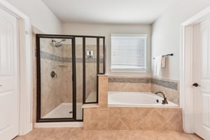 Siragusa Dr-S0301-027.jpg