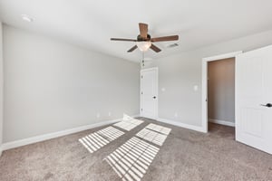 Siragusa Dr-S0301-032.jpg