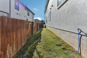 Siragusa Dr-S0301-066.jpg