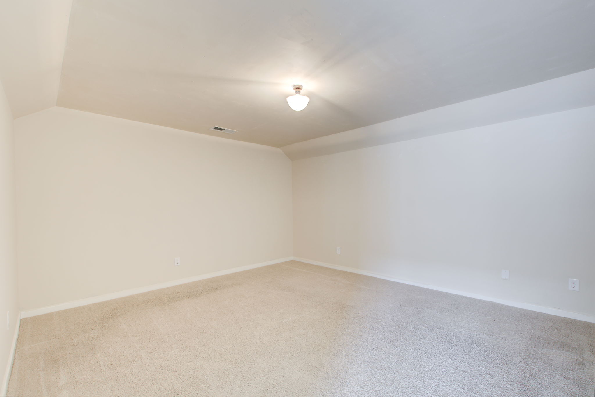 35 Upper Level Bonus Room A