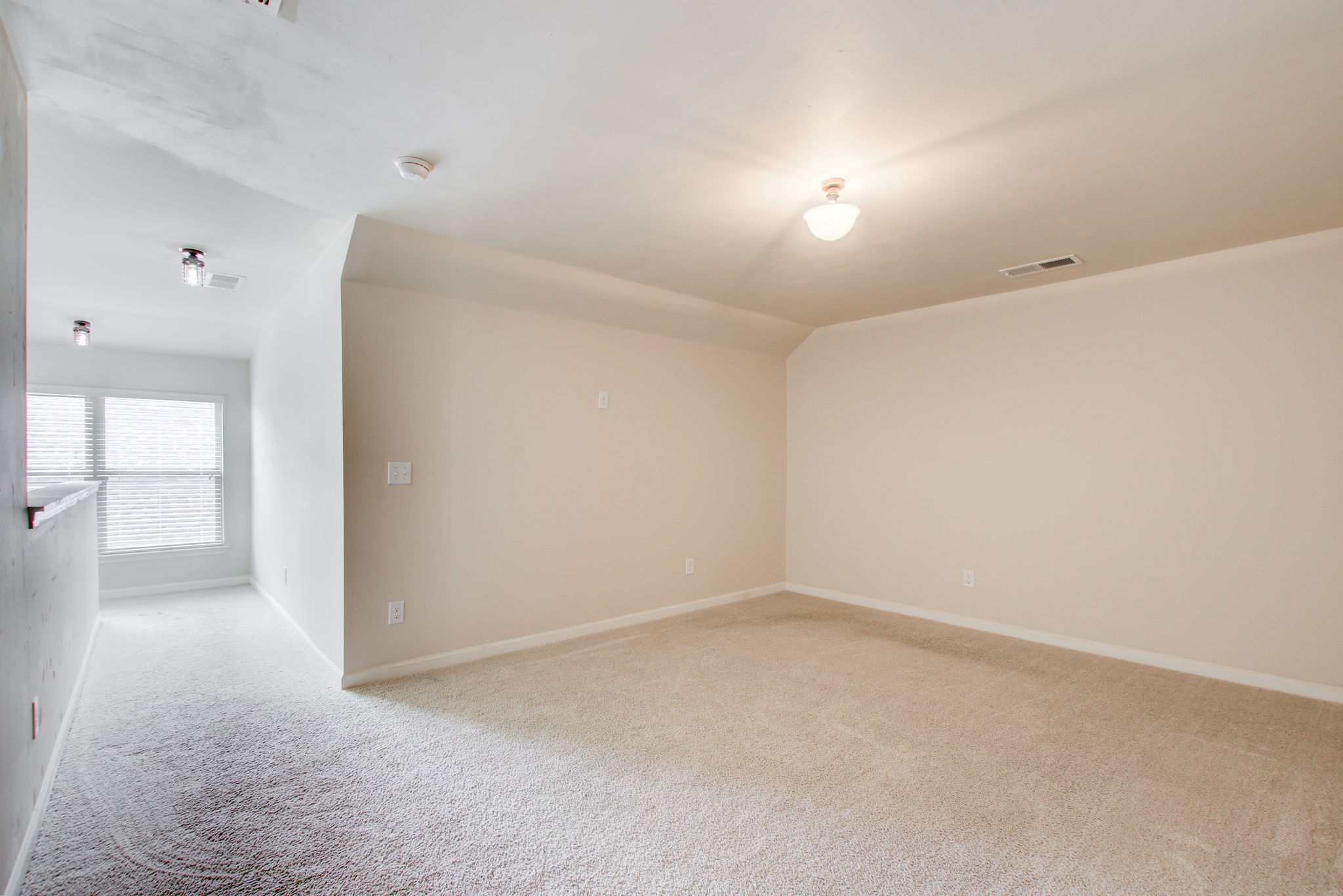 36 Upper Level Bonus Room B