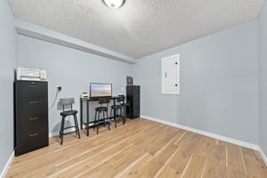  Photo 35