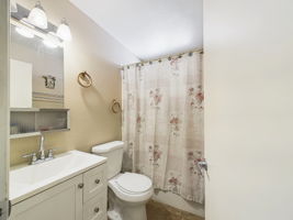 2nd Bathroom