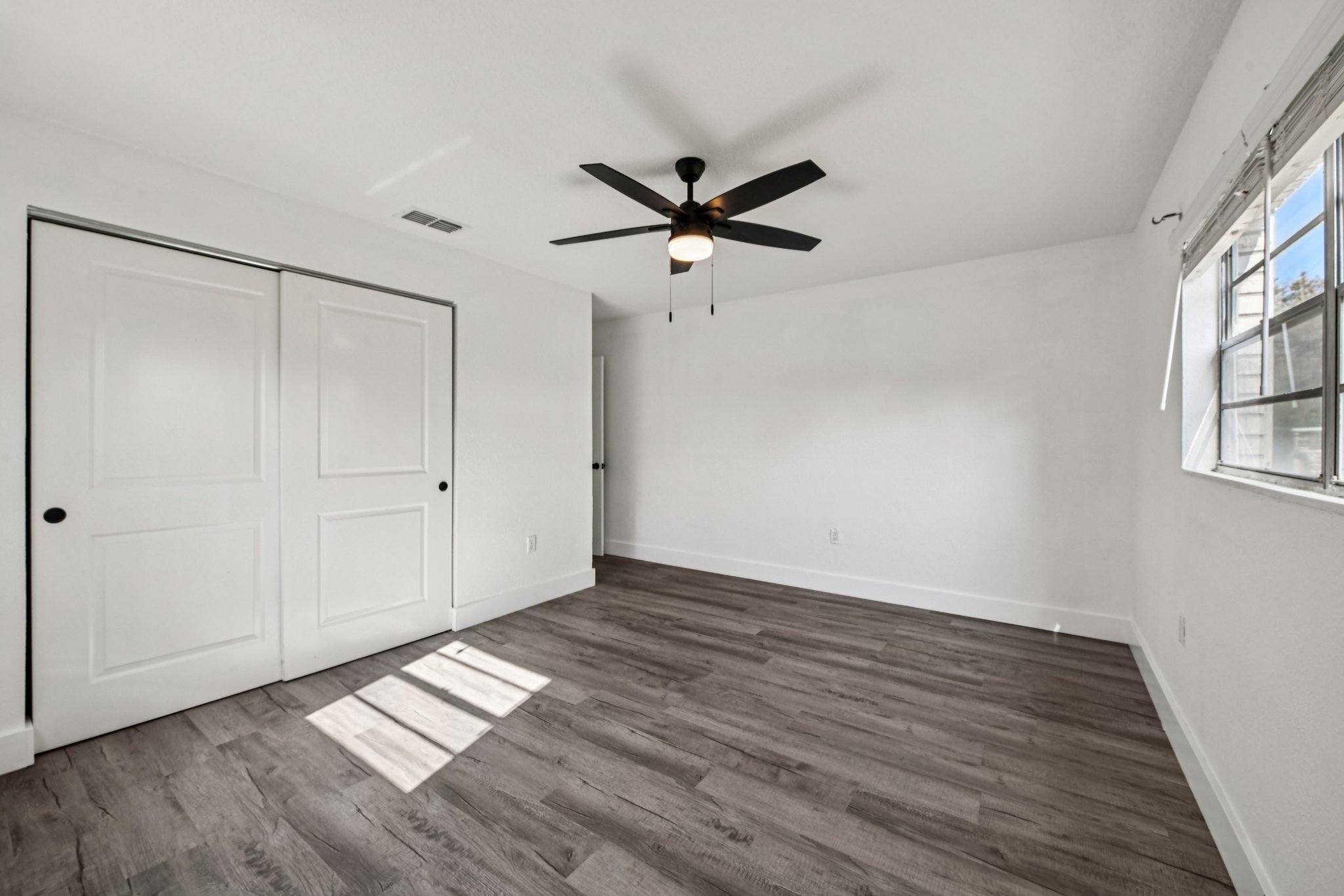 Redbud Rd-S0801-024.jpg