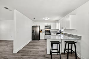 Redbud Rd-S0801-014.jpg