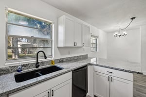 Redbud Rd-S0801-017.jpg