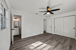 Redbud Rd-S0801-027.jpg