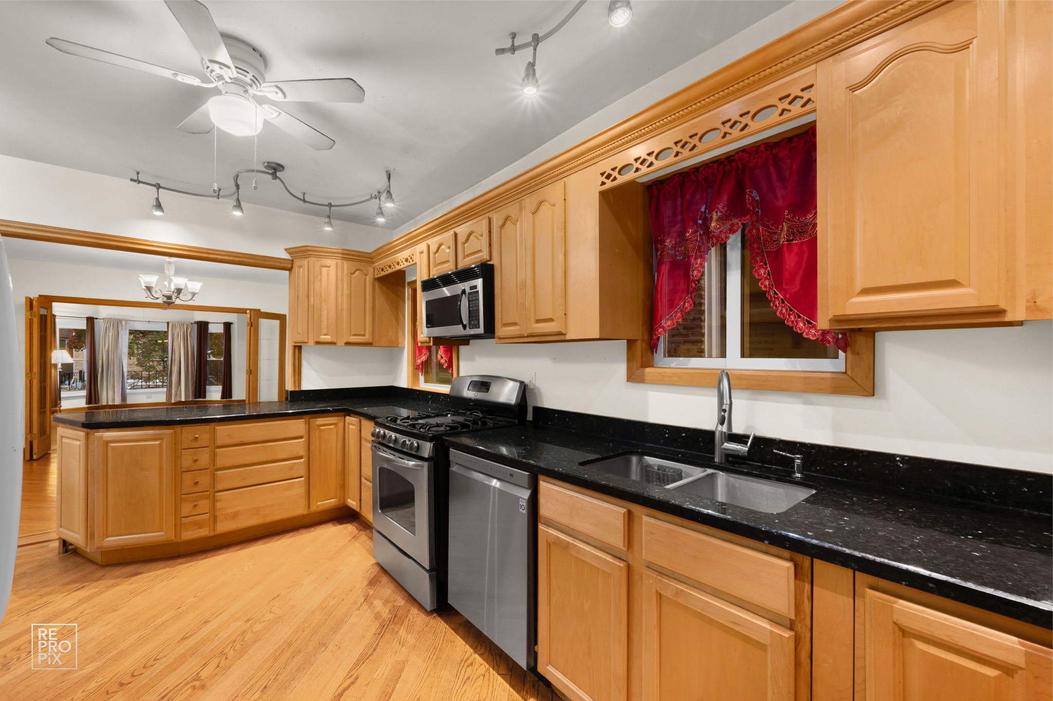 5632 N Richmond St, Chicago, IL 60659_012