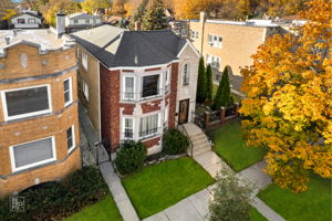 5632 N Richmond St, Chicago, IL 60659_002