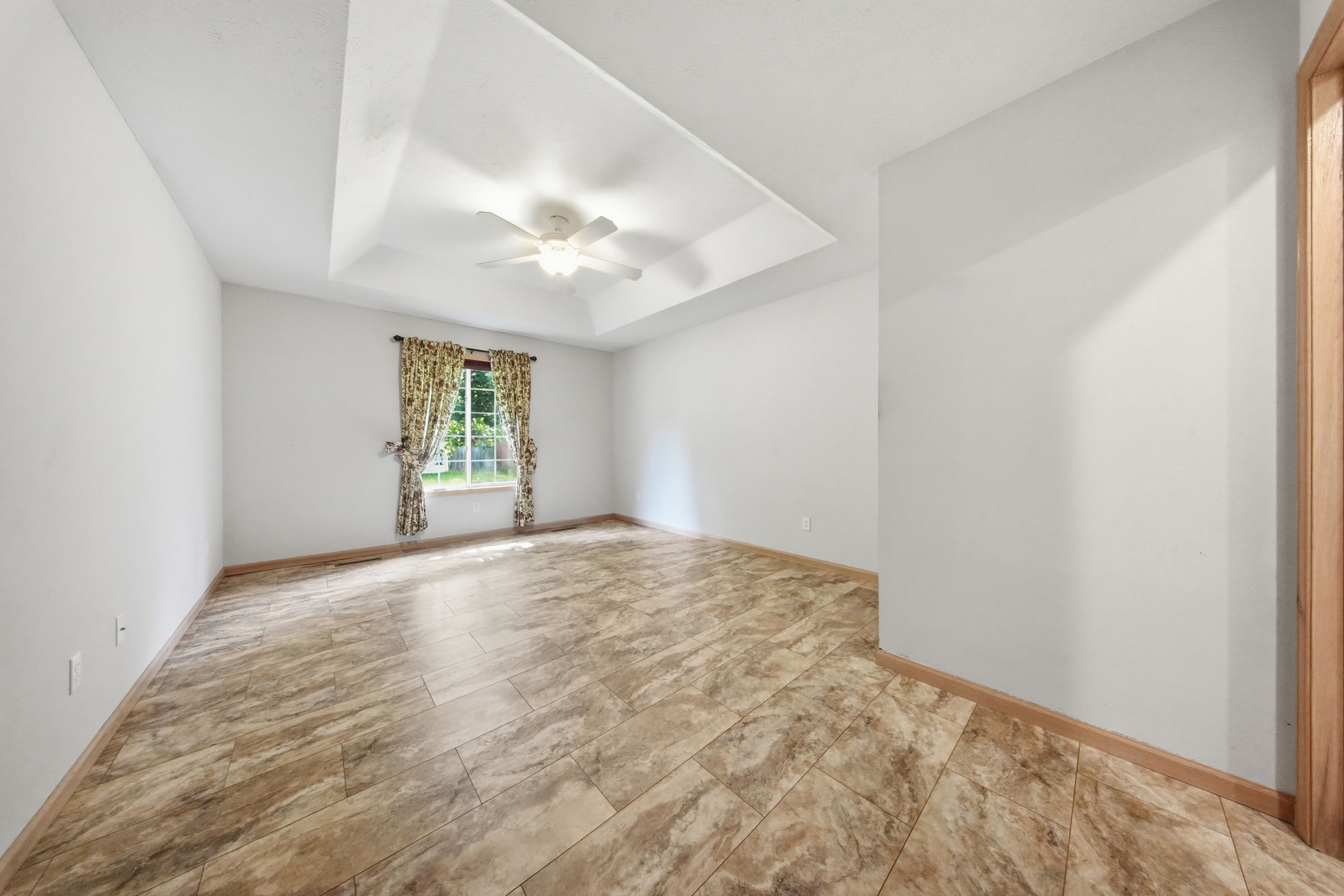 master bedroom 1
