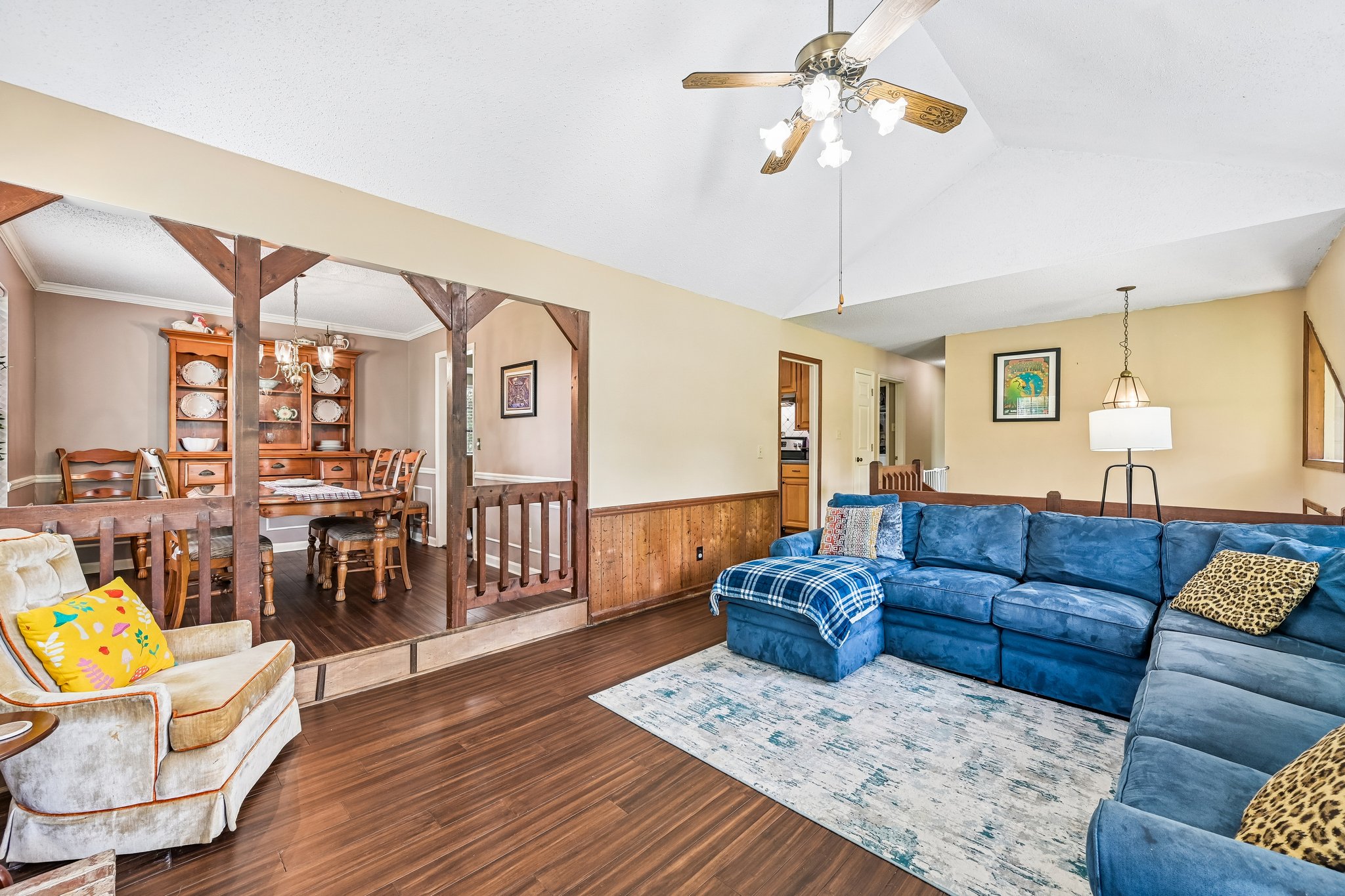 Bluemont St-S0306-005.jpg