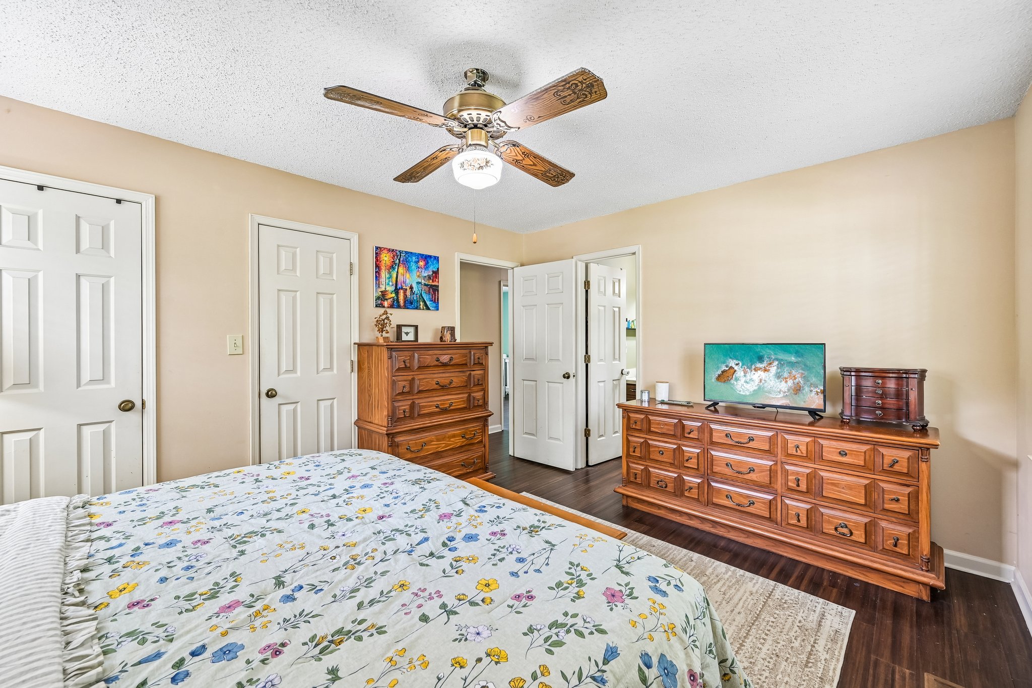 Bluemont St-S0306-025.jpg
