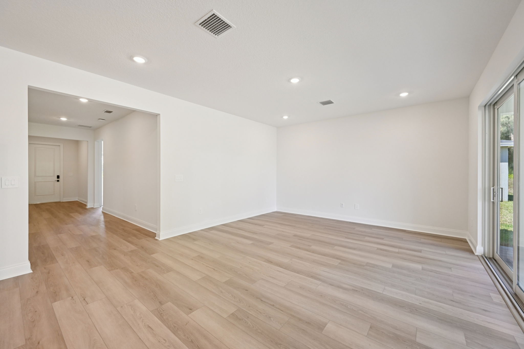 South Florida-Hampton Park- 5633 Hampton Park Cir Vero Beach South FL 32966-009