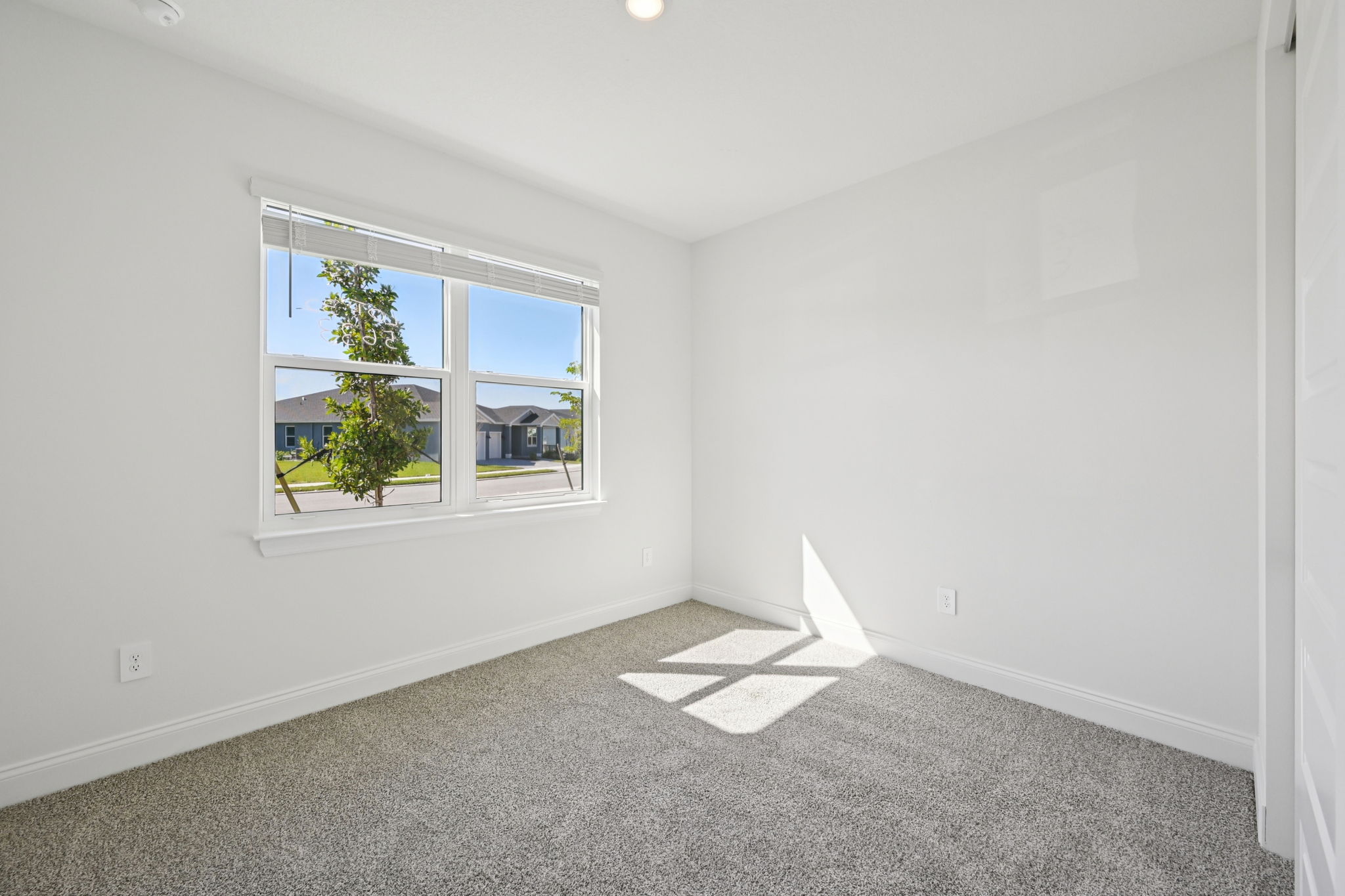 South Florida-Hampton Park- 5633 Hampton Park Cir Vero Beach South FL 32966-014